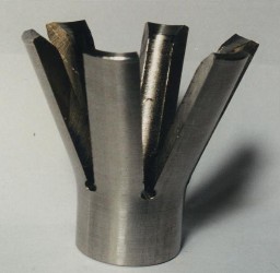 TASSELLO INOX
